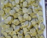 Metélőhagymás-szezámmagos  sajtos  tallér recept fázis 4 fotója