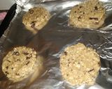 A picture of step 6 of Tahini chocolate chip cookies.