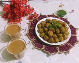 A picture of step 5 of Urad Dal Vada.