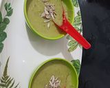 A picture of step 3 of Thick Peas & Mint soup.