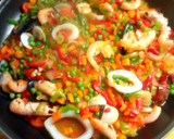 Foto del paso 2 de la receta: Paella de marisco y pescado