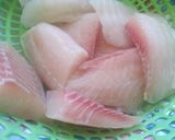Hình bước làm 2 của món Cá sốt cay lá quế kiểu Thái (Spicy Thai Basil Fish)