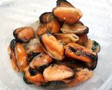Foto langkah ke 1 dari resep Kerang Saus Padang.