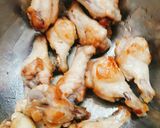 Hình bước làm 1 của món Cánh gà sauce mật ong