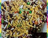 A picture of step 4 of Chatpati Bhel Puri.
