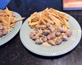 Foto del paso 7 de la receta: Mollejas a la crema de verdeo y puerro con papas fritas