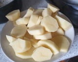Foto del paso 1 de la receta: Patatas revolconas a mi manera🥔🥔