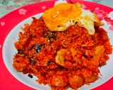 Foto langkah ke 7 dari resep Kimchi Bokkeumbap 김치 볶음밥.