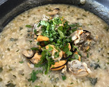 Foto del paso 4 de la receta: Arroz salsa verde y almejas