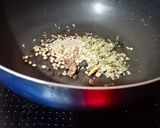 A picture of step 1 of Spicy chicken curry.