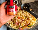 A picture of step 4 of Sundried tomato pesto and pasta salad.
