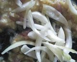 Foto langkah ke 4 dari resep Lumpia isi kol dan ayam.
