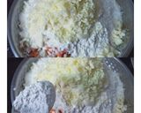 A picture of step 2 of Aloo Pizza Square.
