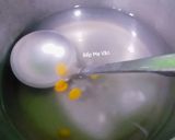 Hình bước làm 4 của món Canh đậu hủ hoa cúc