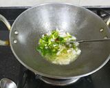 A picture of step 2 of Pav Bhaji Bread Pakoda.