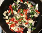 Foto langkah ke 2 dari resep Pindang Tongkol Saus Sarden.
