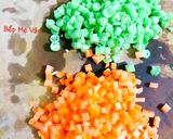 Hình bước làm 1 của món Cơm chiên trứng,lạp xưởng,xúc xích và rau củ