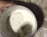 A picture of step 5 of Banana chocolate muffins.
