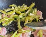 รูปขั้นตอนการทำที่ 3 ของ ไก่ผัดพริกอ่อน by ChefTukkata