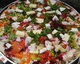 A picture of step 8 of Suji or dahi pizza.