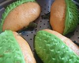 Foto langkah ke 7 dari resep Bakpao (no mixer) karakter durian montong.