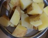 Foto langkah ke 2 dari resep Potato wedges.