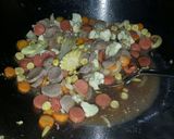 Foto langkah ke 4 dari resep Capcay Goreng.