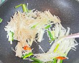 蔥爆金針菇炒肉的食譜步驟4照片