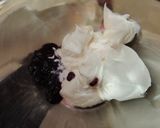 Φωτογραφία βήματος 1 της συνταγής Frozen Yogurt & Strawberry Bars (Παγωμένες Μπάρες Γιαουρτιού με Φράουλες) 🍓