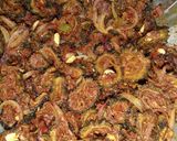 करेले प्याज़ टमाटर (Karela Pyaz Tamatar recipe in Hindi) रेसिपी चरण 6 फोटो