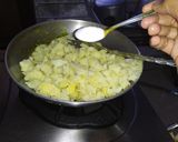 વડાપાવ (Wada Pav recipe in gujarati) રેસીપી સ્ટેપ2ફોટો