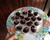 Foto langkah ke 3 dari resep Choco Cornflakes.