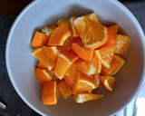 Foto del paso 1 de la receta: Bizcocho de naranja entera con crujiente de semillas de amapolas