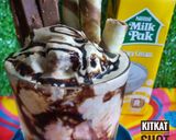 A picture of step 4 of Kitkat Shot.