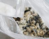 Foto langkah ke 8 dari resep Kim Bugak.. Snack rumput lautnya korea. Simple, enak dan murah meriah.