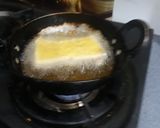 A picture of step 2 of Bread Pakoda.