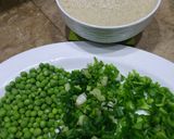A picture of step 1 of Green vegetable rice.