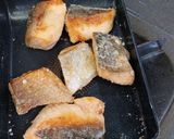 Foto langkah ke 3 dari resep Salmon Panggang - Teflon.