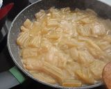 Foto del paso 4 de la receta: Empanado de cerdo macerado en soja, con guarnición de cardo