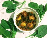 A picture of step 10 of Aloo Palak.