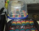 Foto langkah ke 8 dari resep Bolu mini pelangi takaran sendok.