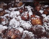 Foto del paso 2 de la receta: Buñuelos de manzanas en almíbar de vino