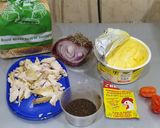 A picture of step 1 of Chicken-mayo sandwich.