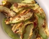รูปขั้นตอนการทำที่ 1 ของ ไข่เจียวลูกฟักแม้วหรือลูกมะระหวาน (Chayote omelette)