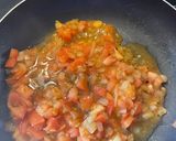 Foto del paso 3 de la receta: Gnocchis con huevos y champiñones en salsa de tomate