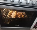 Foto del paso 10 de la receta: Croquembouche (masa choux y crema pastelera)