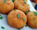 A picture of step 6 of Bolivian-Style Stuffed Potato Balls.