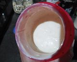 Foto del paso 2 de la receta: Gelatina de yoghurt y guayaba 🍋