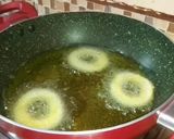 A picture of step 11 of Garlic Potato Rings.