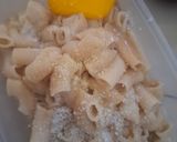 Foto langkah ke 2 dari resep MakLor (Makaroni Telor).